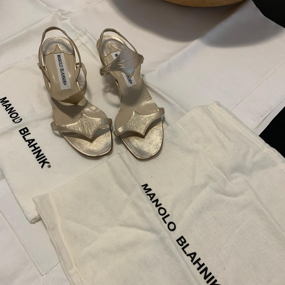 Manolo Blahnik Gold Brand New Summer Sandals 5